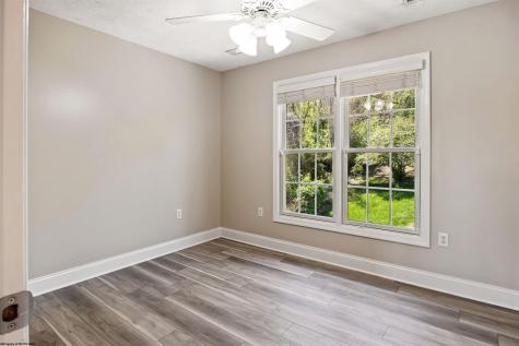 1313 Jamestown Drive Morgantown WV 26508