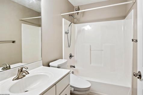 1313 Jamestown Drive Morgantown WV 26508