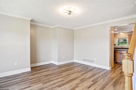 1313 Jamestown Drive Morgantown WV 26508