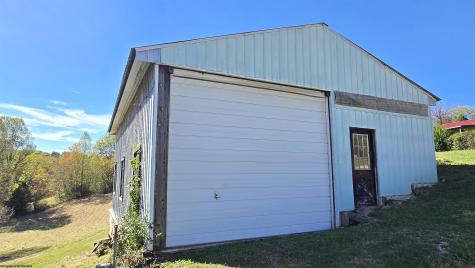 7419 Union Road Philippi WV 26416-8126