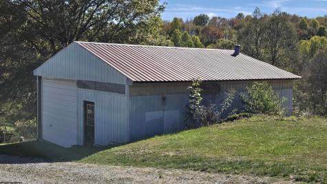 7419 Union Road Philippi WV 26416-8126