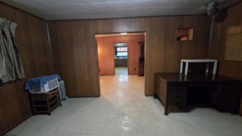 7419 Union Road Philippi WV 26416-8126