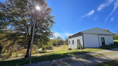 7419 Union Road Philippi WV 26416-8126