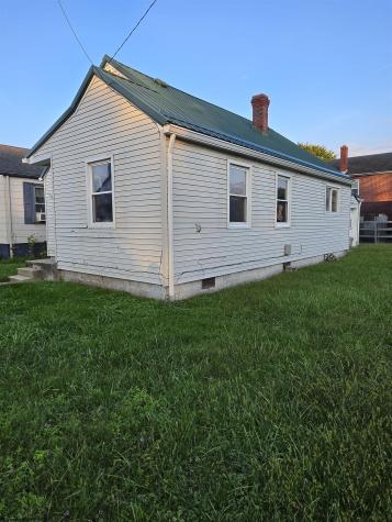 1629 Lavalette Avenue Elkins WV 26241