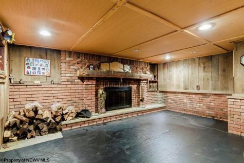 163 Sunburst Drive Clarksburg WV 26301