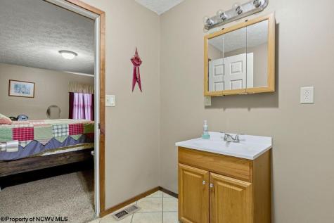 163 Sunburst Drive Clarksburg WV 26301