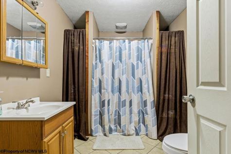 163 Sunburst Drive Clarksburg WV 26301