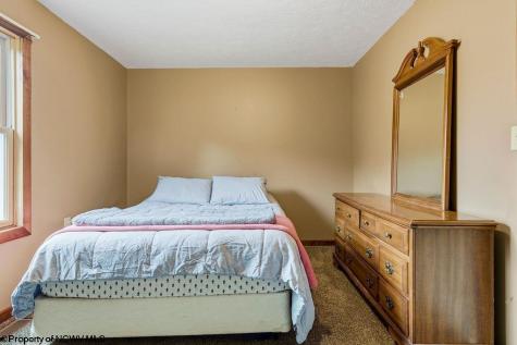 163 Sunburst Drive Clarksburg WV 26301