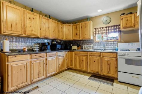 163 Sunburst Drive Clarksburg WV 26301