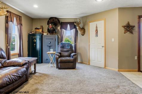 163 Sunburst Drive Clarksburg WV 26301