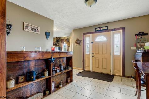 163 Sunburst Drive Clarksburg WV 26301