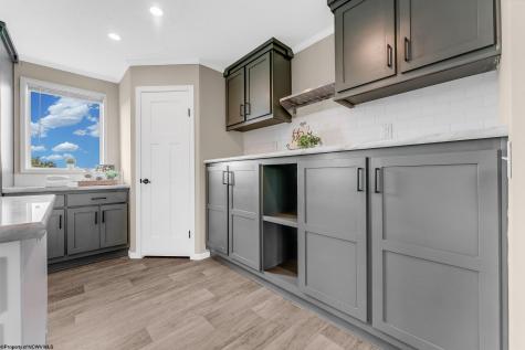 57 Arielle Way Morgantown WV 26508