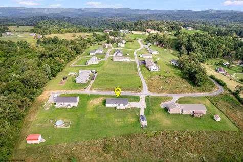 57 Arielle Way Morgantown WV 26508