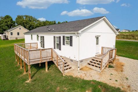 57 Arielle Way Morgantown WV 26508