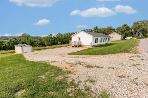 57 Arielle Way Morgantown WV 26508