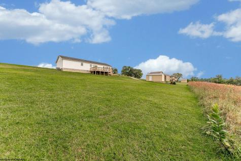 57 Arielle Way Morgantown WV 26508