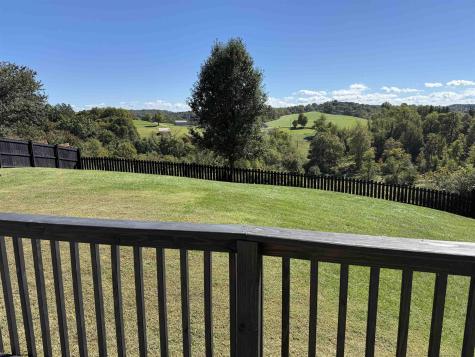 7012 Scenic View Drive Fairmont WV 26554