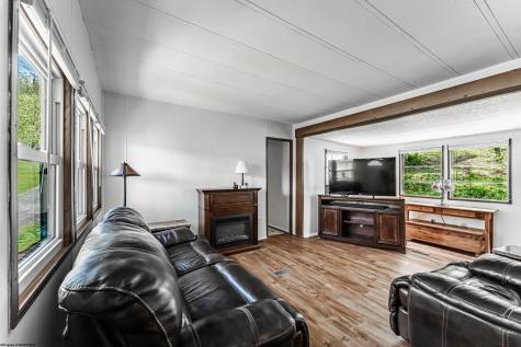 134 Levels Road Fairmont WV 26554-0000