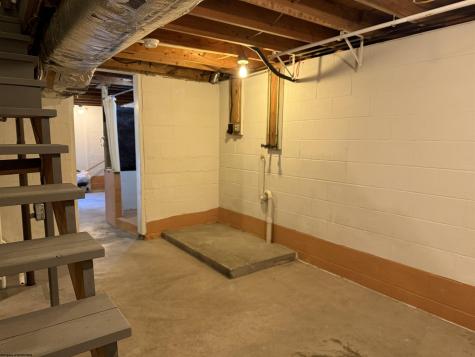 2180 Colfax Road Fairmont WV 26554