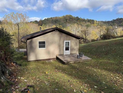 2180 Colfax Road Fairmont WV 26554