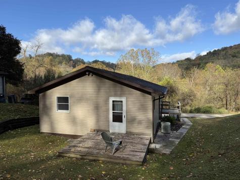 2180 Colfax Road Fairmont WV 26554