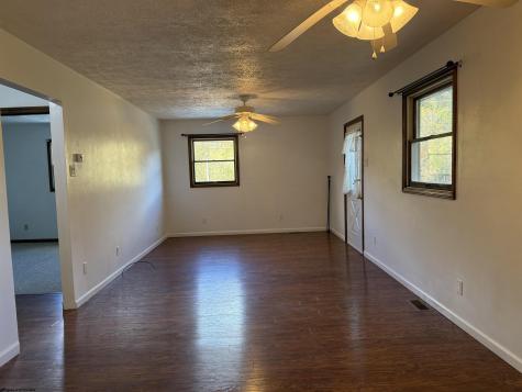 2180 Colfax Road Fairmont WV 26554