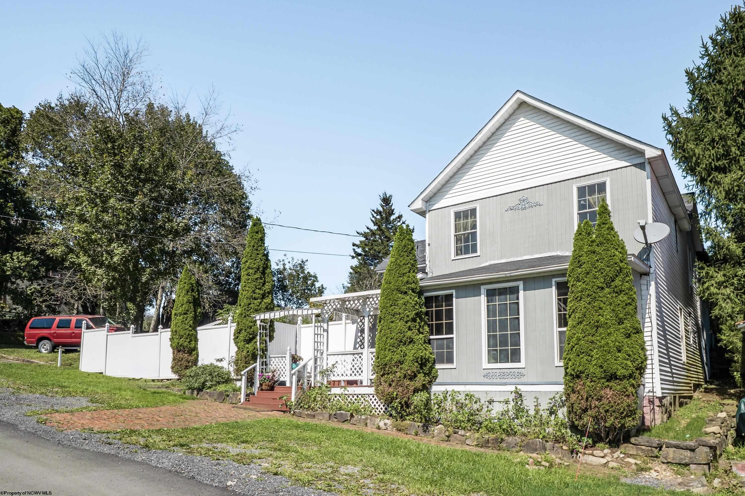 352 Kent Avenue Davis WV 26260
