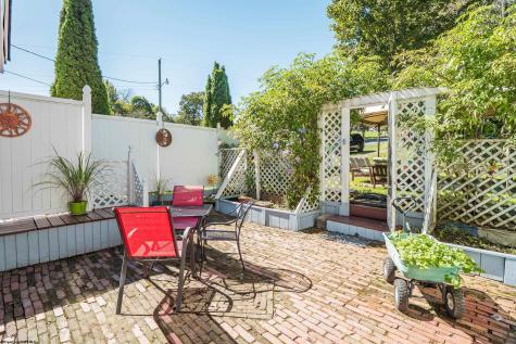 352 Kent Avenue Davis WV 26260