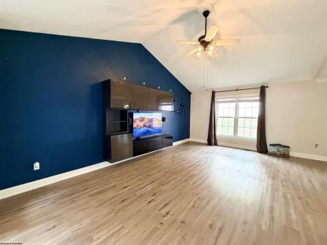 105 Ruidosa Lane Morgantown WV 26508