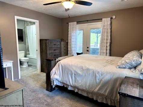4243 Independence Road Independence WV 26374