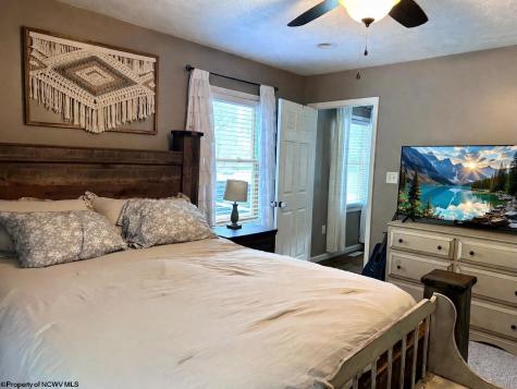 4243 Independence Road Independence WV 26374