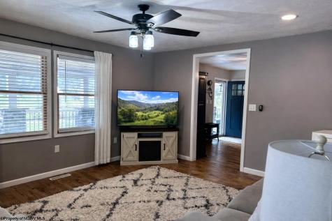 4243 Independence Road Independence WV 26374