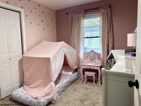 4243 Independence Road Independence WV 26374