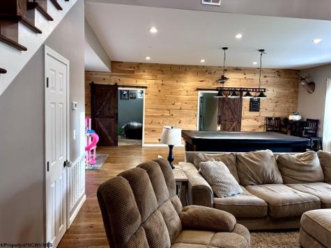 4243 Independence Road Independence WV 26374