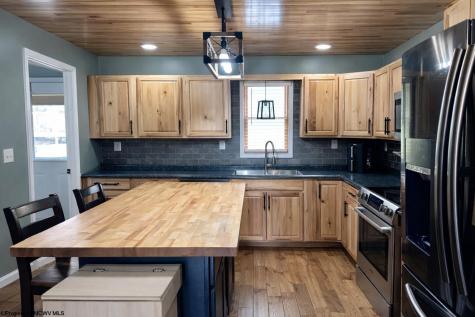 4243 Independence Road Independence WV 26374