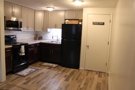 36 Fryer Alley Webster Springs WV 26288