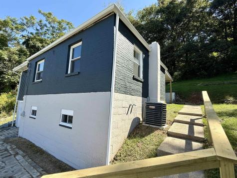 1523 Cabel Street Fairmont WV 26554