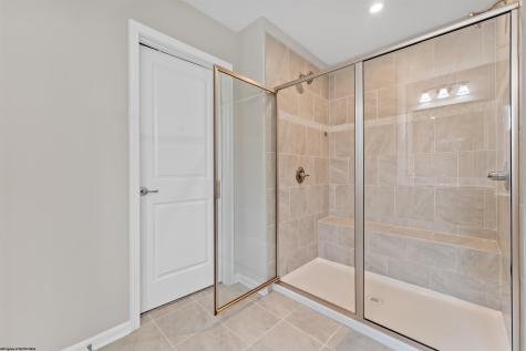 53 Windermere Lane Morgantown WV 26508