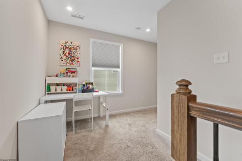 53 Windermere Lane Morgantown WV 26508