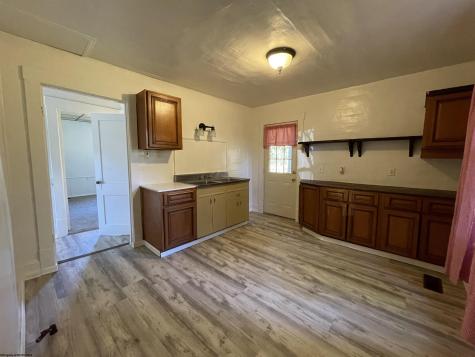 129 Thorn Street Clarksburg WV 26301