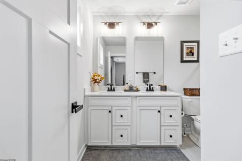 211 Norwood Court Morgantown WV 26508