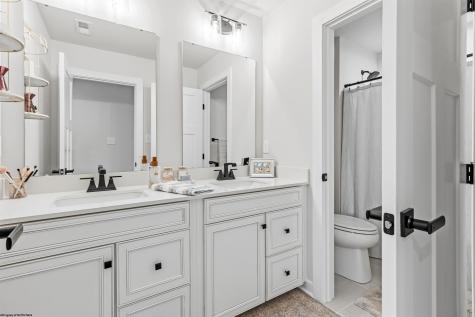 211 Norwood Court Morgantown WV 26508