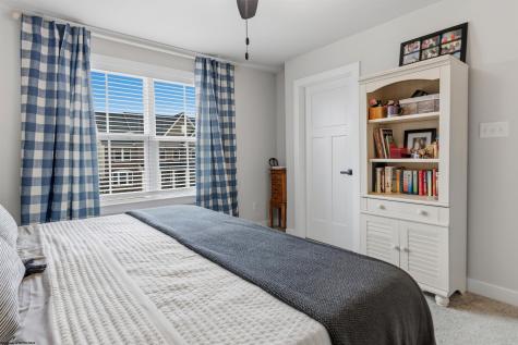 211 Norwood Court Morgantown WV 26508