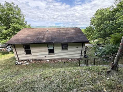 22 Forinash Drive Huttonsville WV 26273