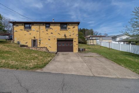 702 Lawman Avenue Bridgeport WV 26330