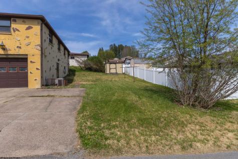 702 Lawman Avenue Bridgeport WV 26330
