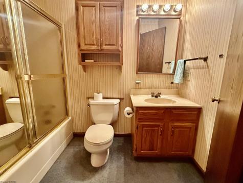 20 Bel Manor Drive Fairmont WV 26554