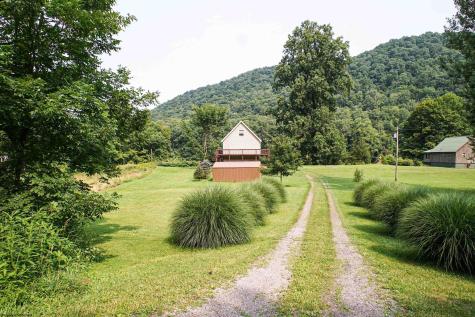 14815 George Washington Highway Rowlesburg WV 26425