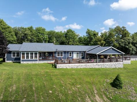 775 Breezy Knoll Drive Buckhannon WV 26201