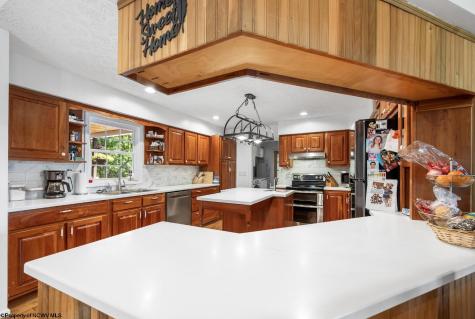 775 Breezy Knoll Drive Buckhannon WV 26201